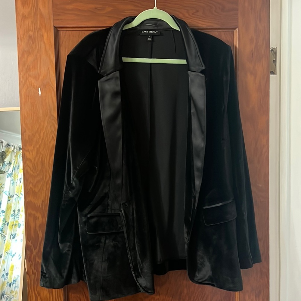 Velvet blazer- Excellent condition!